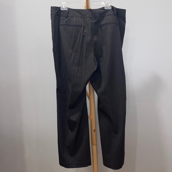 Women’s Worthington Dress Dark Gray Pin Striped Pants 16 petite - Picture 5 of 10